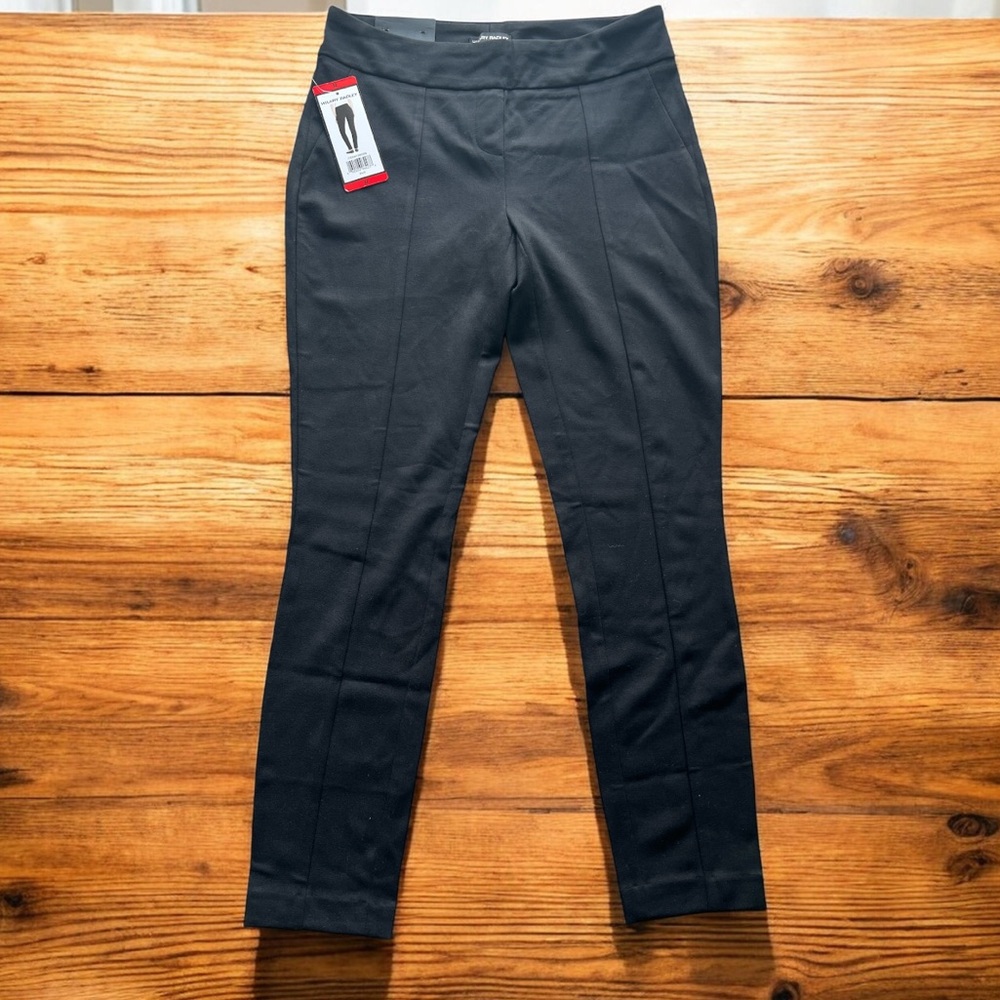 Hilary Radley Black Slim Leg Pull-On Pants Womens Medium NWT